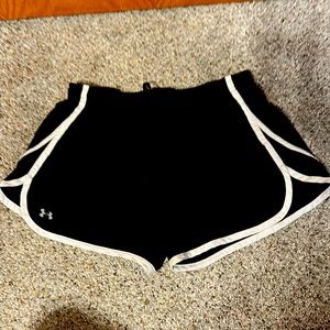 Black under armor shorts, size medium, lightly worn